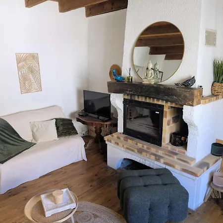 Casa de Férias La Glycine, Bastide Du Xiiie